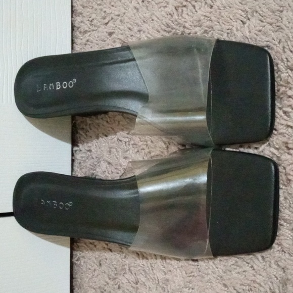 Bamboo shoes 2 pairs plus amazing colors that look great together and separate. - Picture 2 of 9